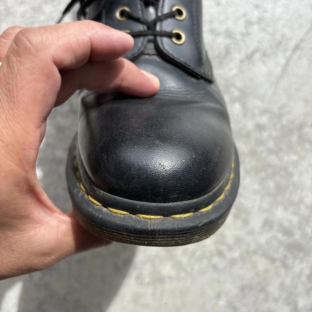 Doc Martens Smooth Leather Lace Up Boots Men's 9 (Different Pair)